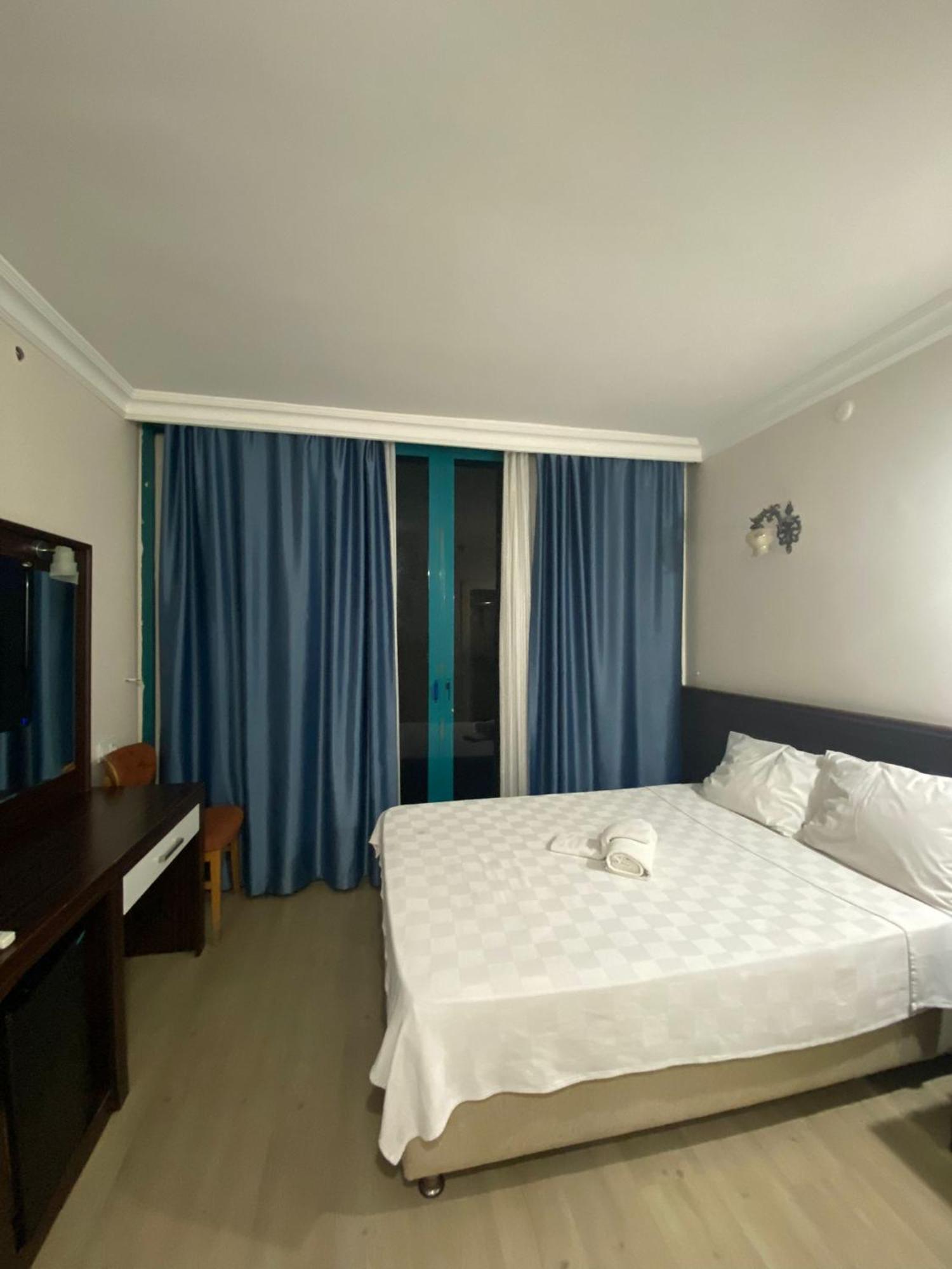 Theluna City Hotel Antalya Ngoại thất bức ảnh